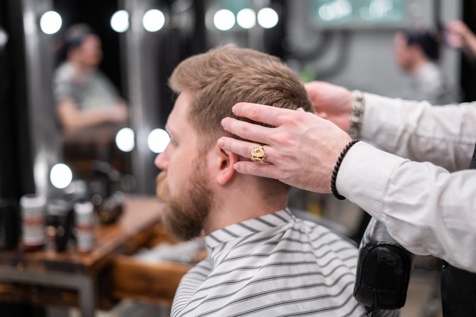 5 Men’s Grooming Tips for Conquering the Art of Masculine Charm