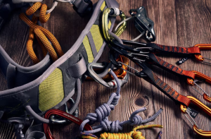 How to Choose the Right Rope Access Harness for Safe Working at Heights